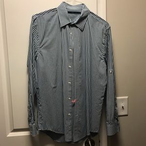 Men’s Perry Ellis Button Down Shirt